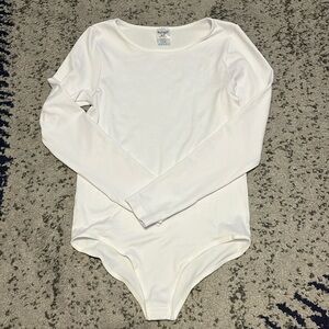 White long sleeve body suit